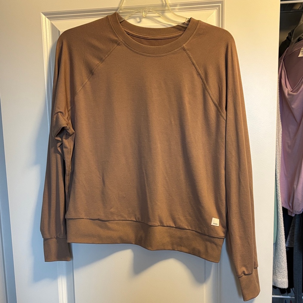 Vuori Long Sleeve Halo Crew
